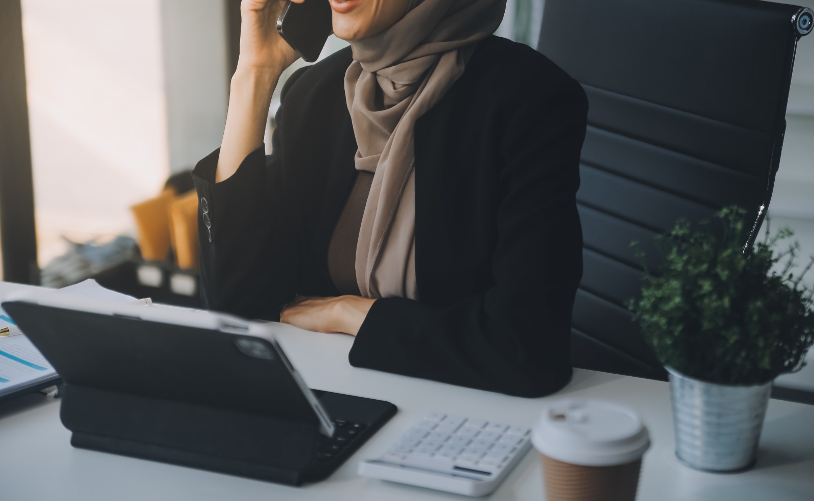 برنامج المرأة في القيادة اإلدارية